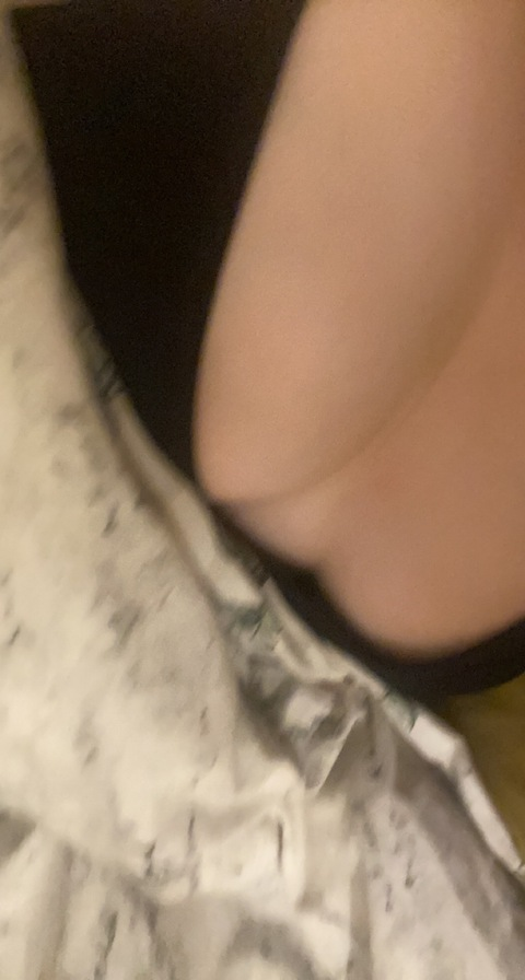 milliemay420 OnlyFans - Free Access to 32 Videos & 49 Photos Onlyfans Free Access