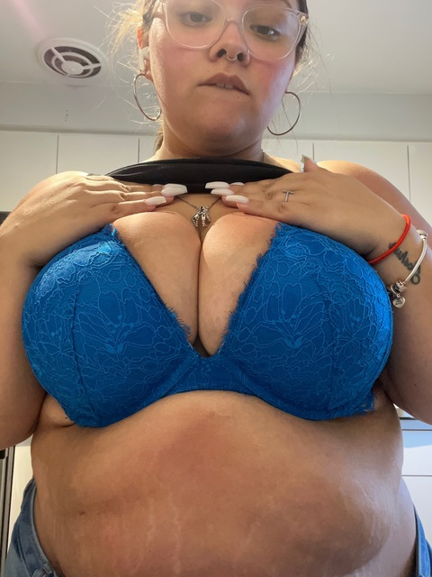 miss.gomez21 OnlyFans - Free Access to 32 Videos & 49 Photos Onlyfans Free Access