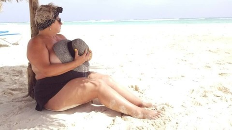 missbonnheur OnlyFans - Free Access to 32 Videos & 49 Photos Onlyfans Free Access