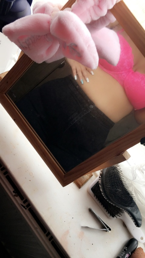 misscharmine123 OnlyFans - Free Access to 32 Videos & 49 Photos Onlyfans Free Access
