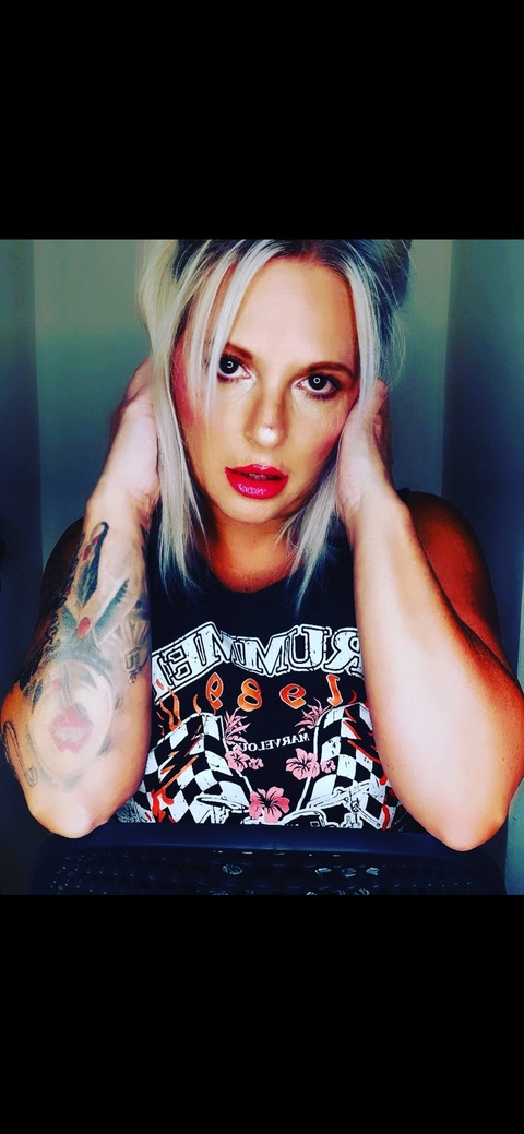 misselizabeth44 OnlyFans - Free Access to 32 Videos & 49 Photos Onlyfans Free Access