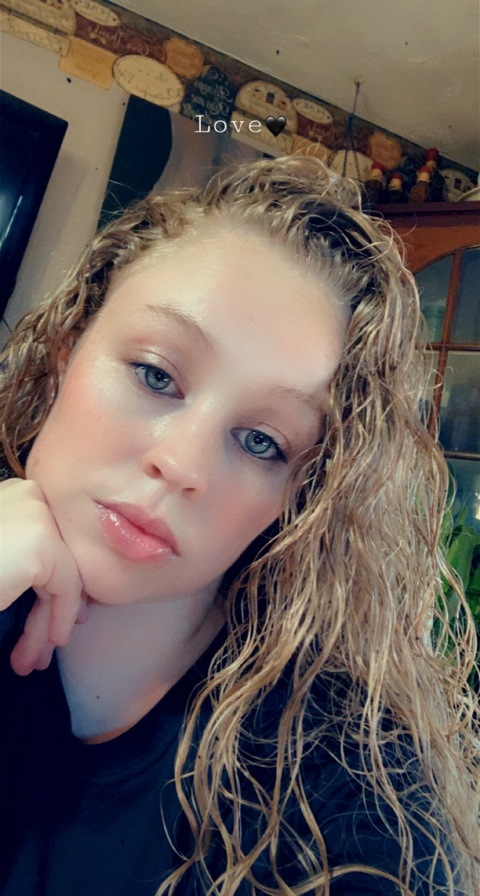 missslaceee OnlyFans - Free Access to 32 Videos & 49 Photos Onlyfans Free Access