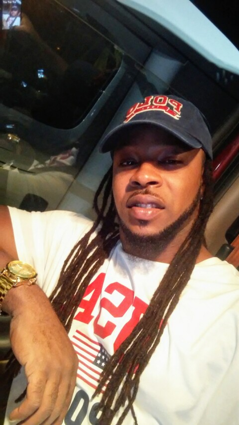 misterholmes06 OnlyFans - Free Access to 32 Videos & 49 Photos Onlyfans Free Access