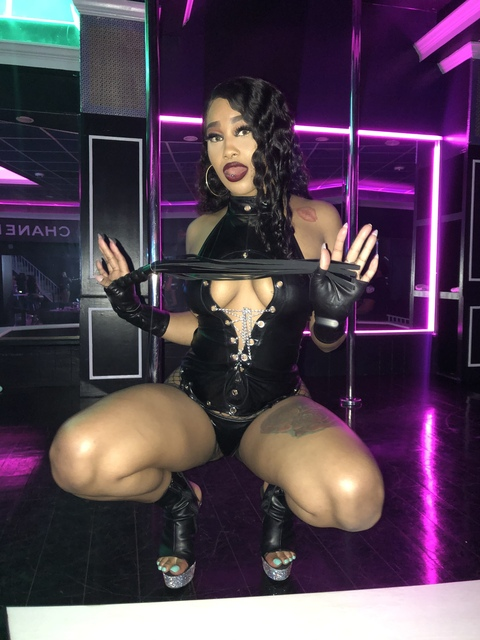mistressamor15 OnlyFans - Free Access to 44 Videos & 49 Photos Onlyfans Free Access