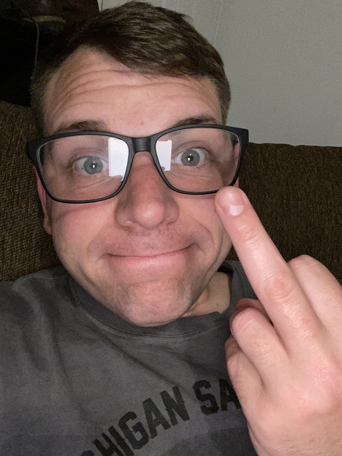 mittenman88 OnlyFans - Free Access to 32 Videos & 49 Photos Onlyfans Free Access