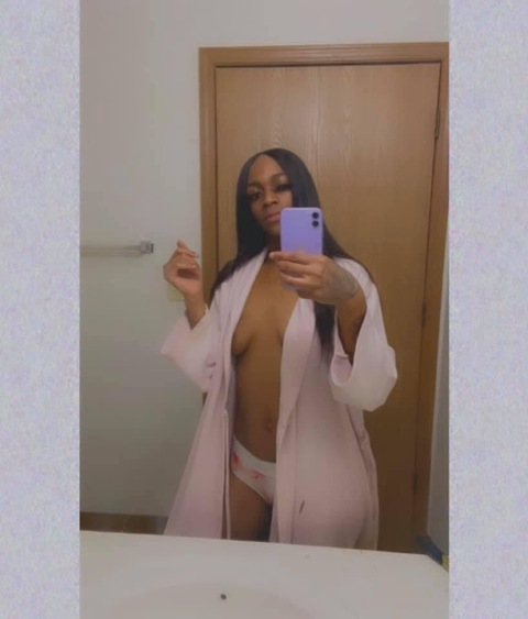 mkeneishaa OnlyFans - Free Access to 32 Videos & 49 Photos Onlyfans Free Access