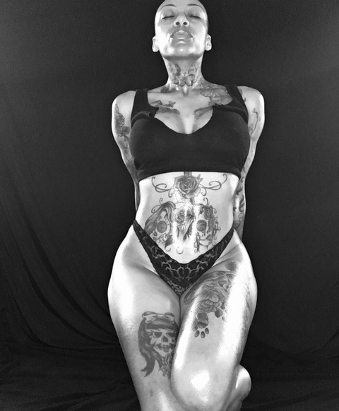 mochax91 OnlyFans - Free Access to 32 Videos & 49 Photos Onlyfans Free Access