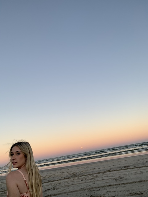 molly1k OnlyFans - Free Access to 32 Videos & 49 Photos Onlyfans Free Access
