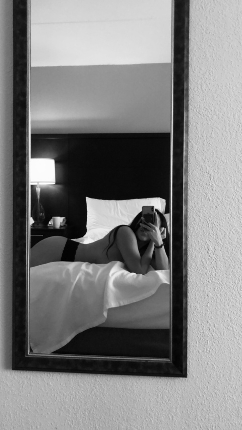 momocheeks OnlyFans - Free Access to 32 Videos & 49 Photos Onlyfans Free Access