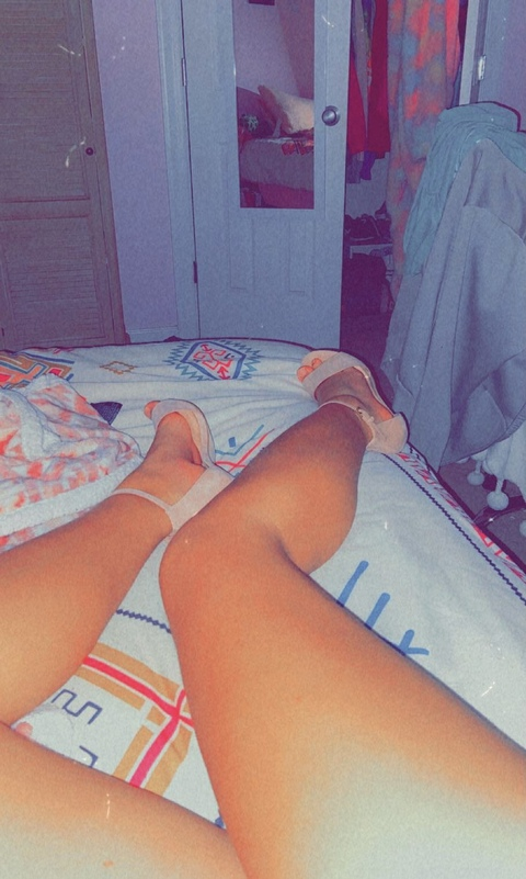 monchhichis OnlyFans - Free Access to 32 Videos & 49 Photos Onlyfans Free Access