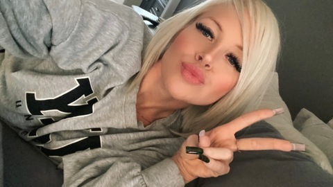 monroelee OnlyFans - Free Access to 78 Videos & 930 Photos Onlyfans Free Access