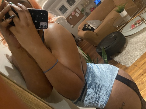 moon27 OnlyFans - Free Access to 32 Videos & 127 Photos Onlyfans Free Access