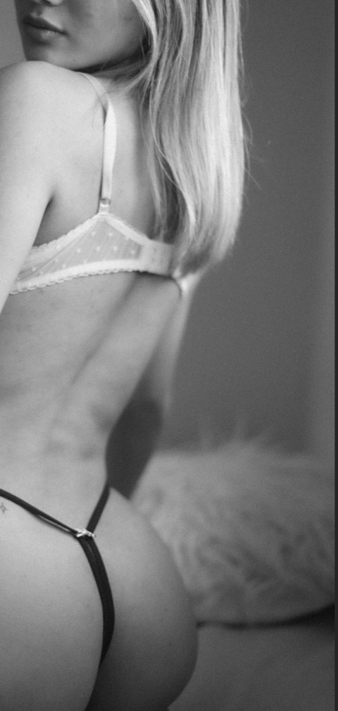 moonbaby6 OnlyFans - Free Access to 32 Videos & 49 Photos Onlyfans Free Access