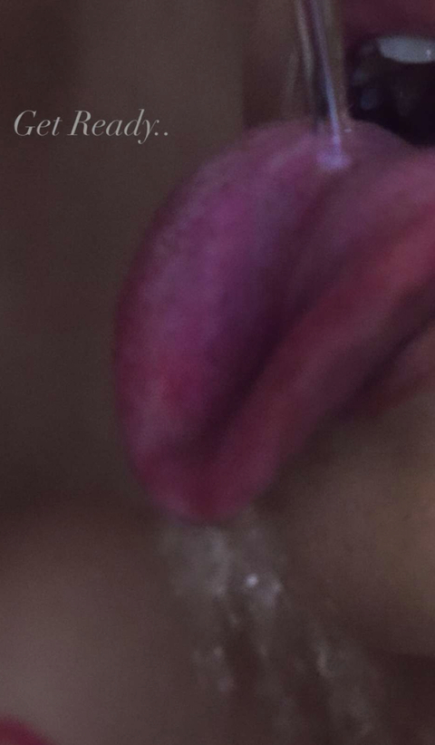 morenitafavorita OnlyFans - Free Access to 32 Videos & 49 Photos Onlyfans Free Access