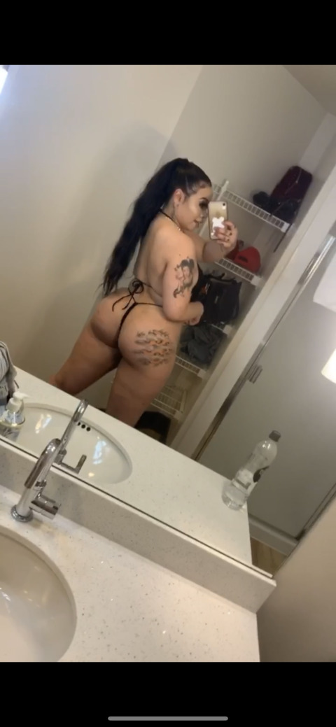 mskaristackz OnlyFans - Free Access to 32 Videos & 49 Photos Onlyfans Free Access