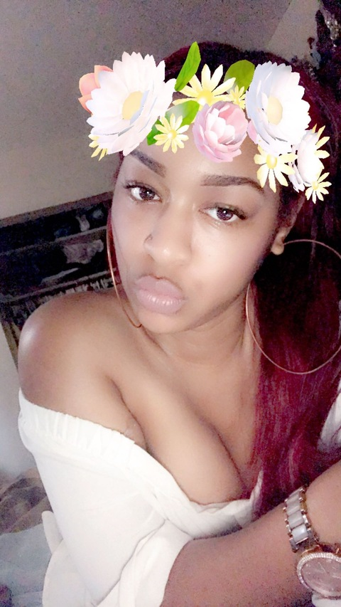 msredz OnlyFans - Free Access to 32 Videos & 49 Photos Onlyfans Free Access