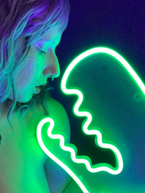 mx_trixx OnlyFans - Free Access to 32 Videos & 179 Photos Onlyfans Free Access