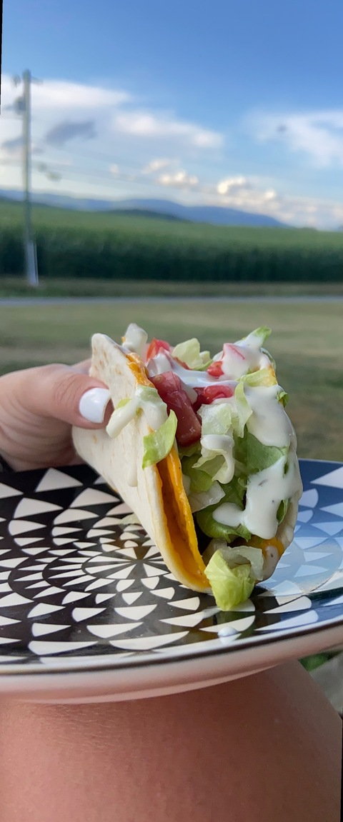 mz.tacoqueen OnlyFans - Free Access to 32 Videos & 49 Photos Onlyfans Free Access