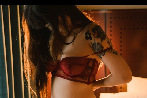 neev.free OnlyFans - Free Access to 32 Videos & 49 Photos Onlyfans Free Access