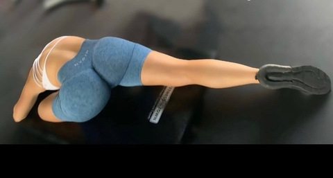 neighborsxxx OnlyFans - Free Access to 32 Videos & 96 Photos Onlyfans Free Access