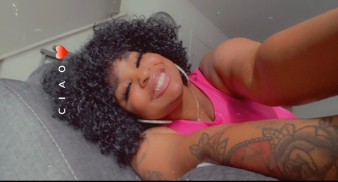 nia_wonderlands OnlyFans - Free Access to 32 Videos & 49 Photos Onlyfans Free Access