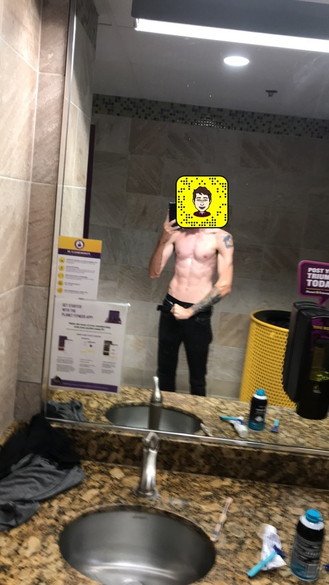 nicholascooper25 OnlyFans - Free Access to 32 Videos & 49 Photos Onlyfans Free Access