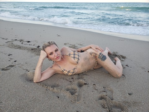 nicole1975 OnlyFans - Free Access to 32 Videos & 67 Photos Onlyfans Free Access