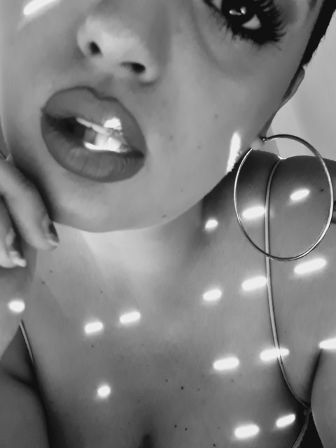 nieves2 OnlyFans - Free Access to 32 Videos & 49 Photos Onlyfans Free Access