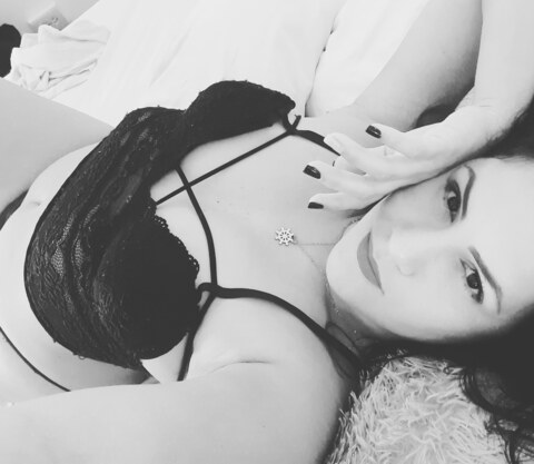 norariera OnlyFans - Free Access to 32 Videos & 49 Photos Onlyfans Free Access