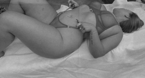 oakley_maeeee OnlyFans - Free Access to 32 Videos & 49 Photos Onlyfans Free Access