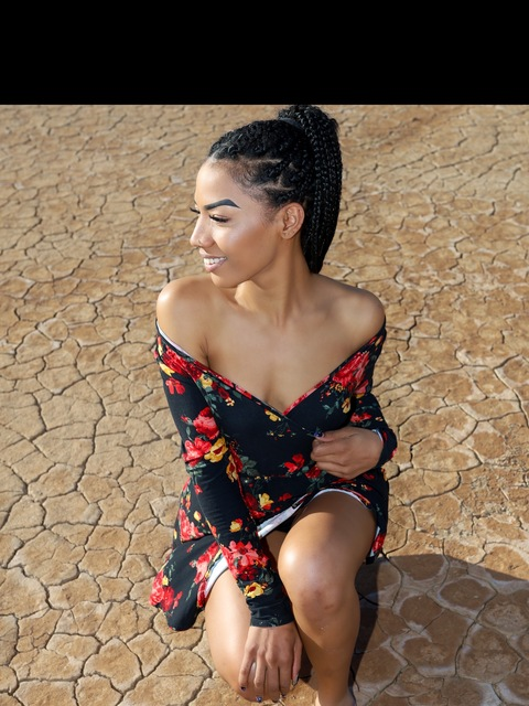 official.tokahontas OnlyFans - Free Access to 32 Videos & 49 Photos Onlyfans Free Access