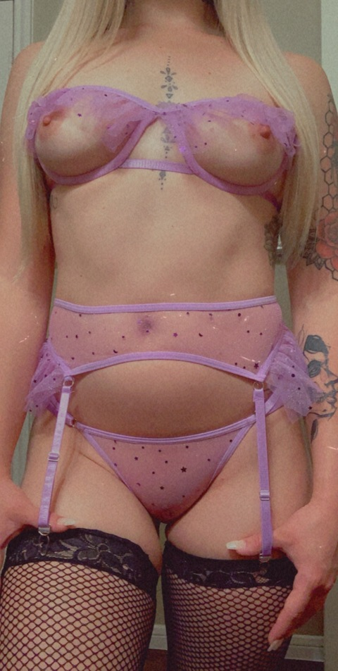 onyx9822 OnlyFans - Free Access to 41 Videos & 54 Photos Onlyfans Free Access