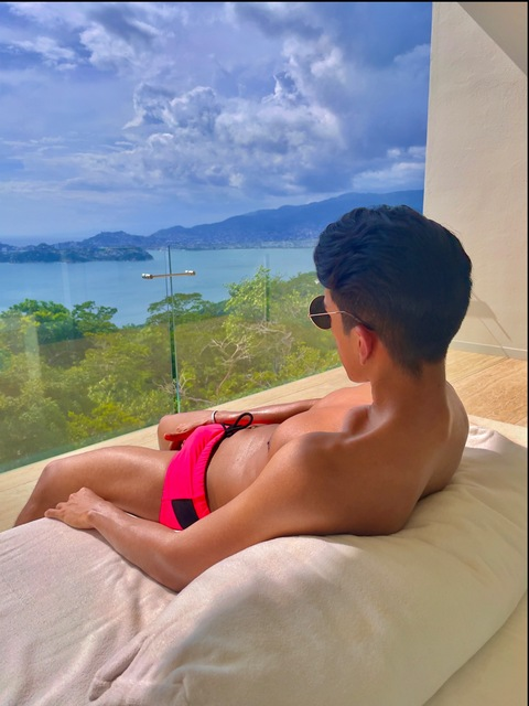 osdameza OnlyFans - Free Access to 32 Videos & 49 Photos Onlyfans Free Access