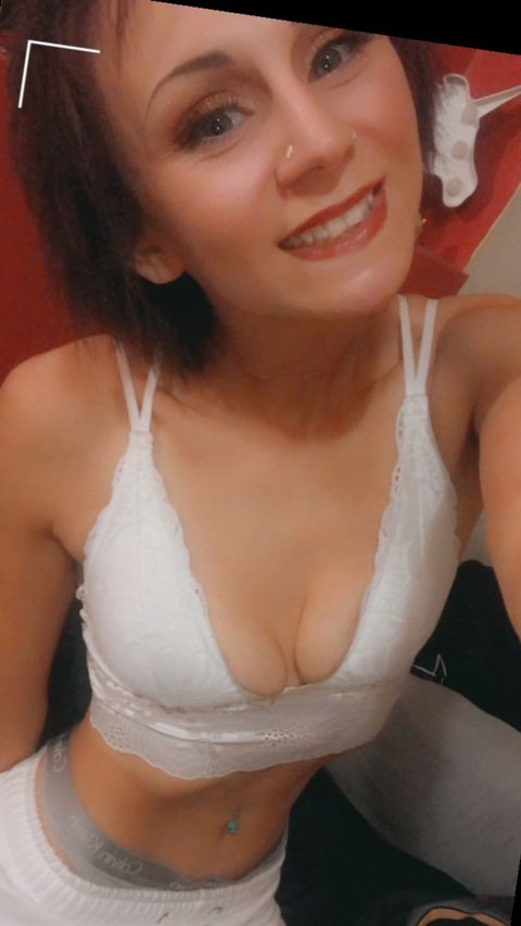 paaiigeebaaby OnlyFans - Free Access to 32 Videos & 221 Photos Onlyfans Free Access