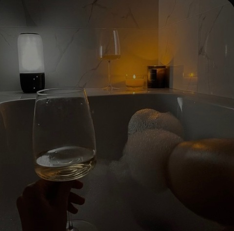 peach_life OnlyFans - Free Access to 32 Videos & 49 Photos Onlyfans Free Access