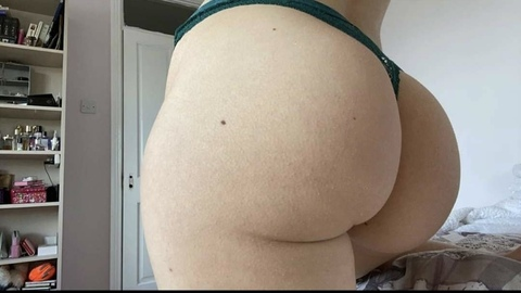 peachysens OnlyFans - Free Access to 32 Videos & 114 Photos Onlyfans Free Access