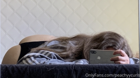 peachyycurls OnlyFans - Free Access to 32 Videos & 49 Photos Onlyfans Free Access