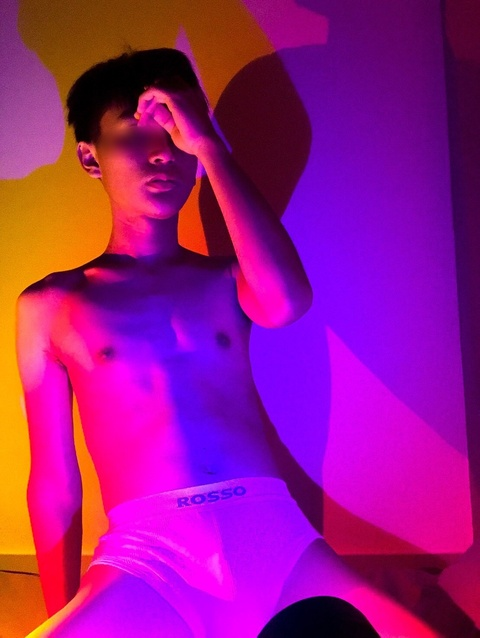 pepperr.sweett OnlyFans - Free Access to 32 Videos & 49 Photos Onlyfans Free Access