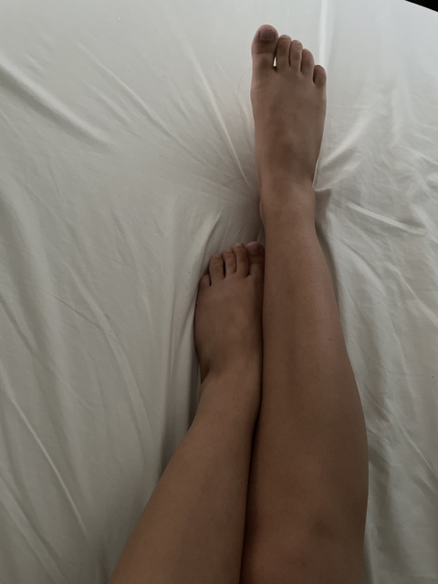 petitegiirl OnlyFans - Free Access to 32 Videos & 49 Photos Onlyfans Free Access