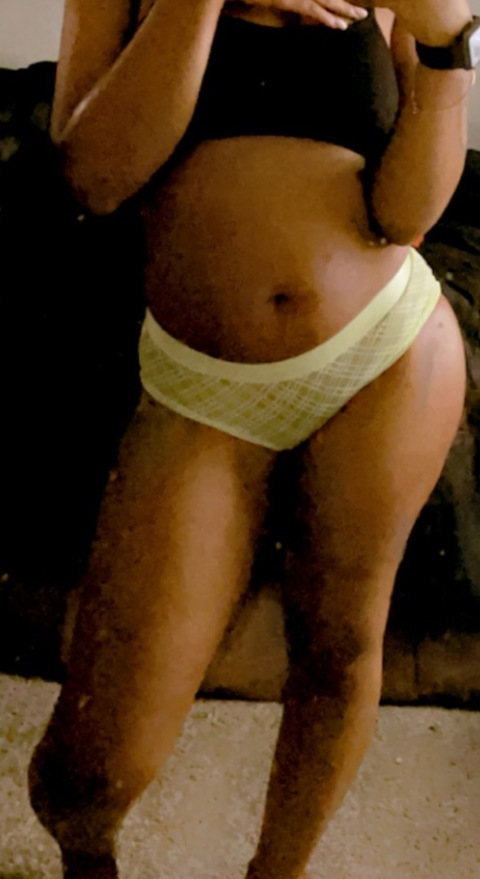 phattmaaaykkk OnlyFans - Free Access to 32 Videos & 49 Photos Onlyfans Free Access