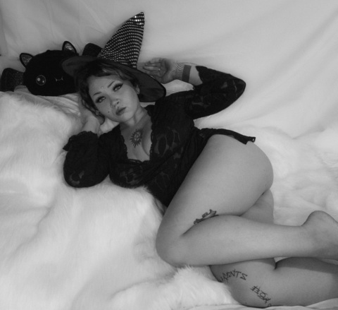 pierced.baby OnlyFans - Free Access to 32 Videos & 49 Photos Onlyfans Free Access