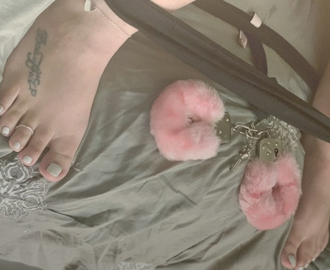 pixieee719 OnlyFans - Free Access to 32 Videos & 49 Photos Onlyfans Free Access