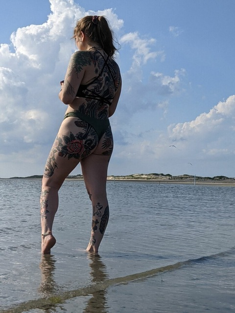 plantbabybrat OnlyFans - Free Access to 32 Videos & 49 Photos Onlyfans Free Access