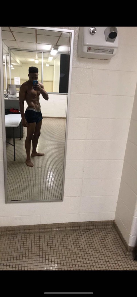 playocardsright OnlyFans - Free Access to 32 Videos & 49 Photos Onlyfans Free Access