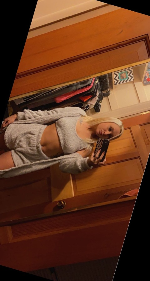 pniquole OnlyFans - Free Access to 32 Videos & 49 Photos Onlyfans Free Access