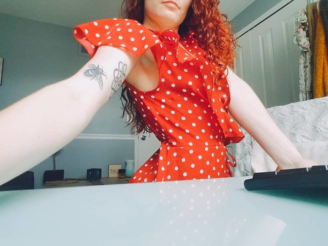 poison_viv OnlyFans - Free Access to 32 Videos & 49 Photos Onlyfans Free Access