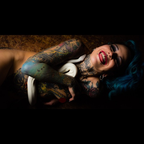 poisonblue OnlyFans - Free Access to 60 Videos & 480 Photos Onlyfans Free Access