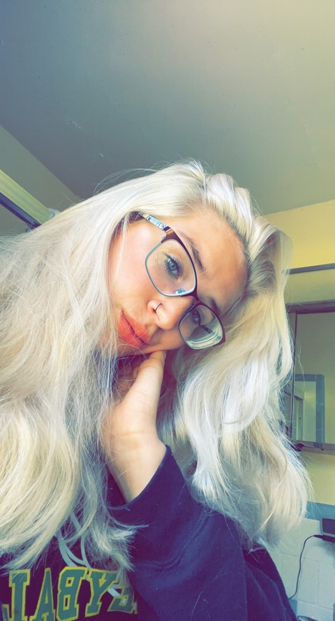 poohbear20134 OnlyFans - Free Access to 32 Videos & 49 Photos Onlyfans Free Access
