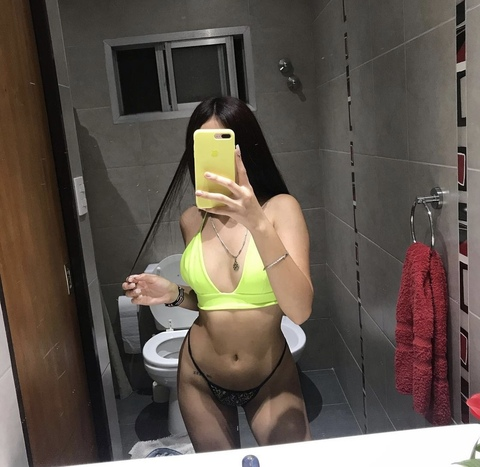 popii22 OnlyFans - Free Access to 32 Videos & 49 Photos Onlyfans Free Access