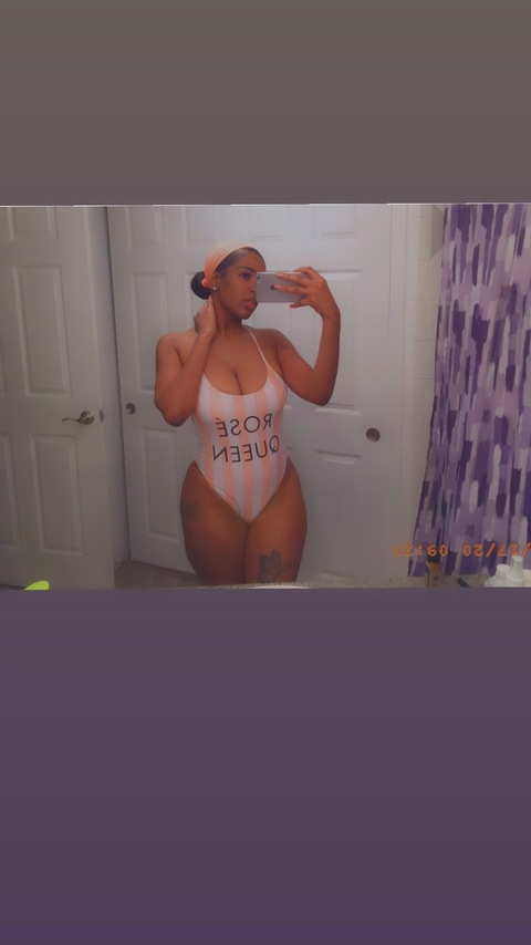 prettyass93 OnlyFans - Free Access to 32 Videos & 49 Photos Onlyfans Free Access